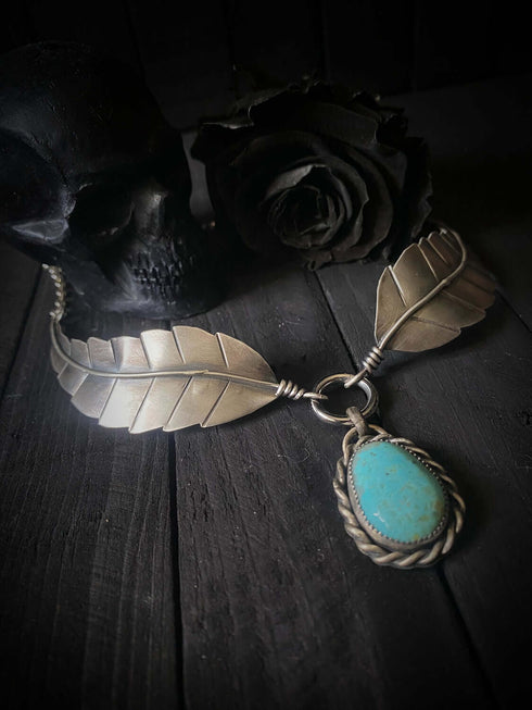 Detachable Leaf Choker